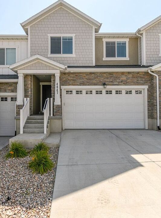 1st image of 4847 W Eiffel Way