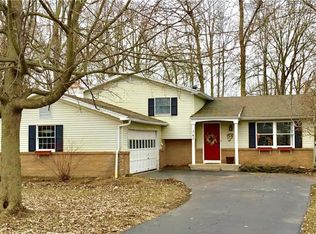 347 Tracey Ln, Grand Island, NY