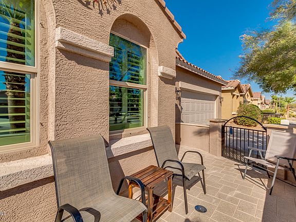 4th image of 2628 E Santa Maria Dr