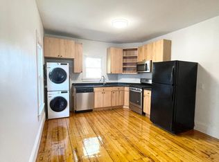 103-105 Summer St #3, Somerville, MA 02143
