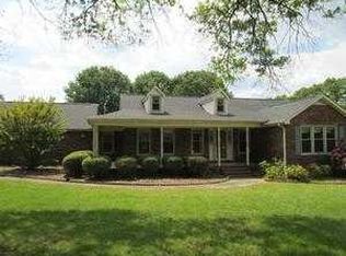 2611 Misty Meadows Ln, Harrisburg, NC 28075