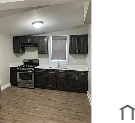 4 bed, $3,350 — Photo 1