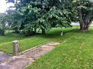 201 N Holly St, Monterey, TN 38574