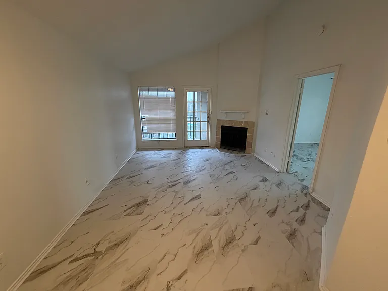 6108 Abrams Rd #326 — Photo 10