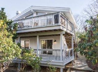 60 Isle Of Wight Rd, East Hampton, NY 11937