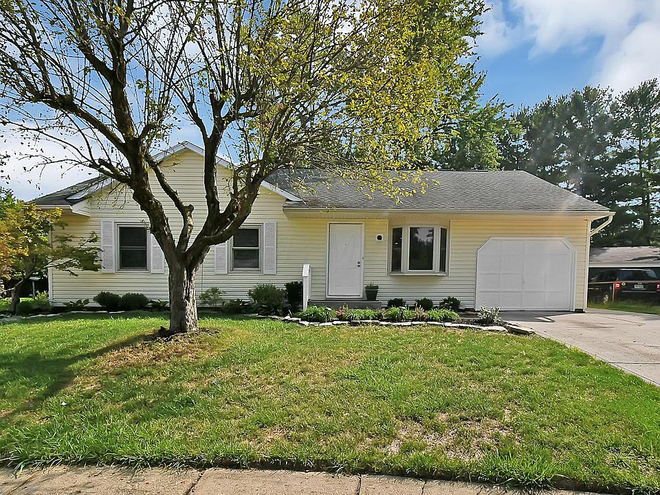 1st image of 688 Juniper Ln