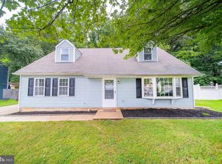 51 E Shady Dr, Newark, DE 19713