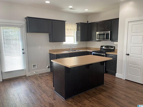 4th image of 181 The Heights Dr