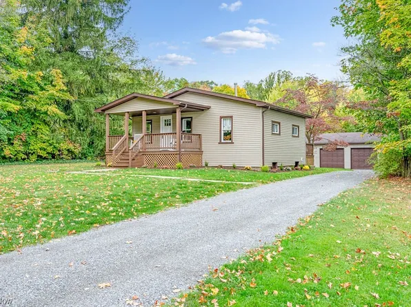 1382 W State St, Salem, OH 44460
