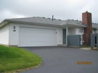 8355 Greyhawk Cir, Columbus, OH 43240