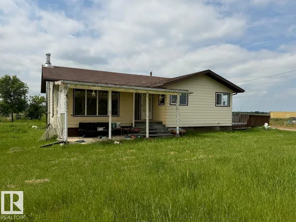 45 Richfield Rd, Sturgeon County, AB T0G 1L2