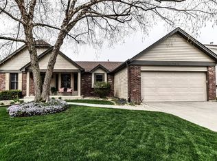 903 Weatherstone Dr, Saint Charles, MO