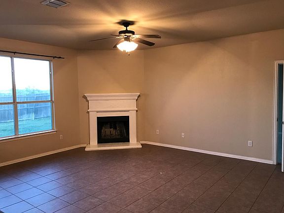 5th image of 14728 Eaglemont Dr