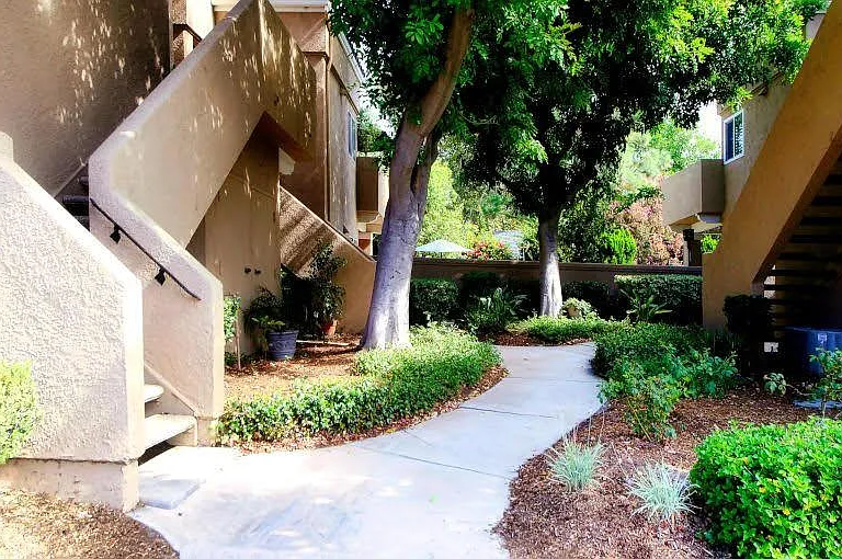 3119 E Genoa Ct #A — Photo 2