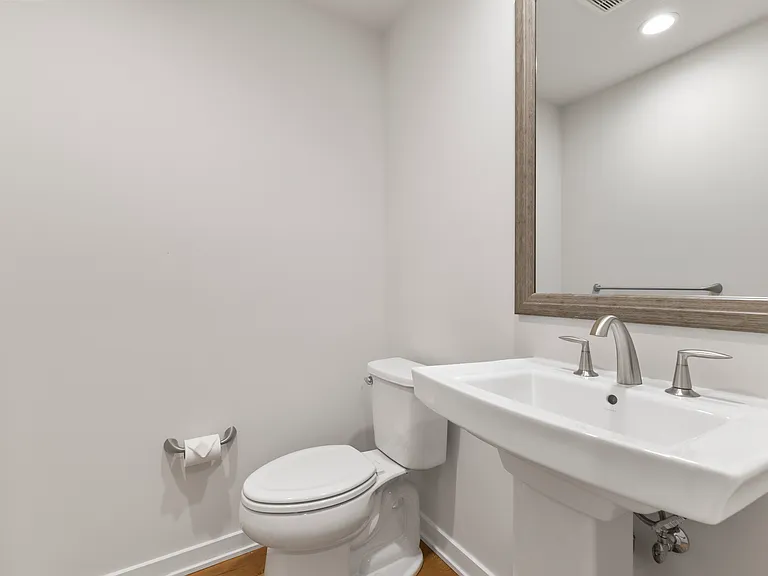 11731 Paysons Way — Photo 33