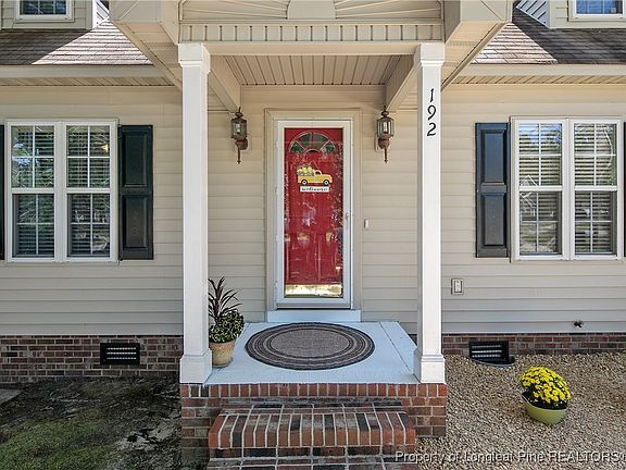 4th image of 192 Scarlet Oak Dr