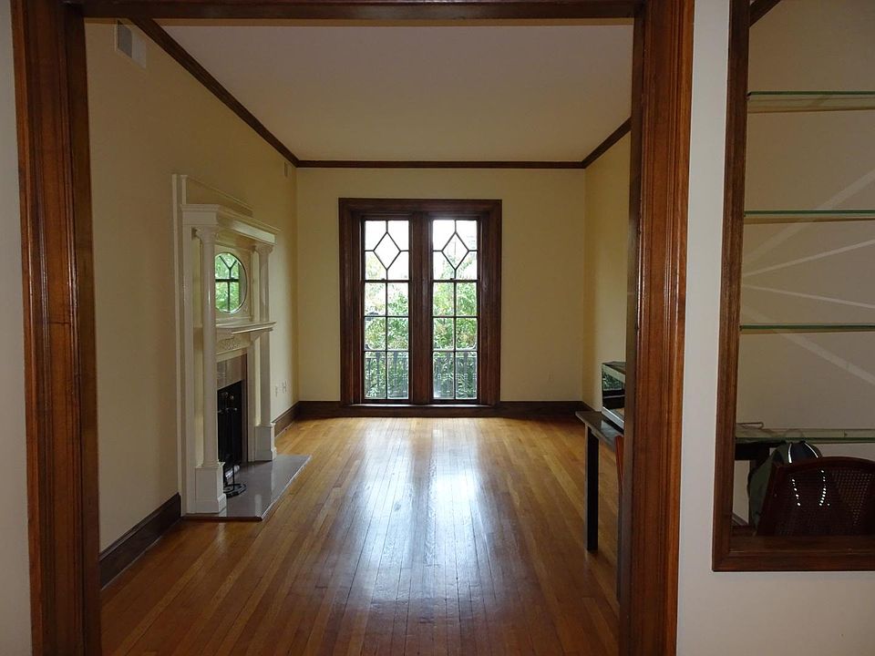 Living room from foyer.