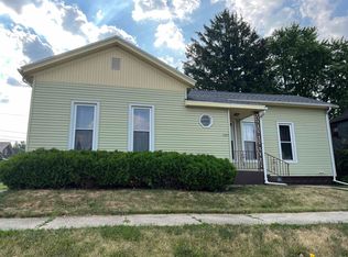 1020 18th Ave, Monroe, WI 53566
