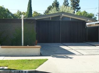 7130 E Mezzanine Way, Long Beach, CA 90808