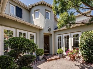 27 Montclair, Irvine, CA 92602