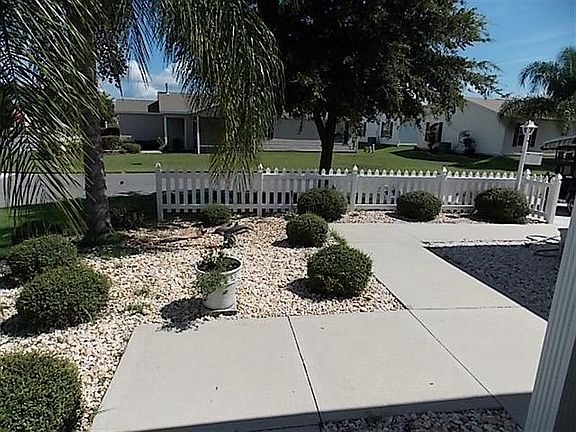 4th image of 398 Meggett Way