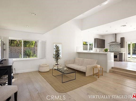 2nd image of 23760 Oakfield Rd