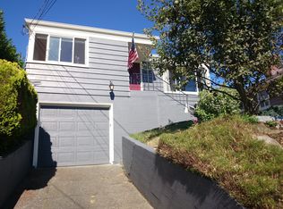 3247 37th Ave SW, Seattle, WA 98126