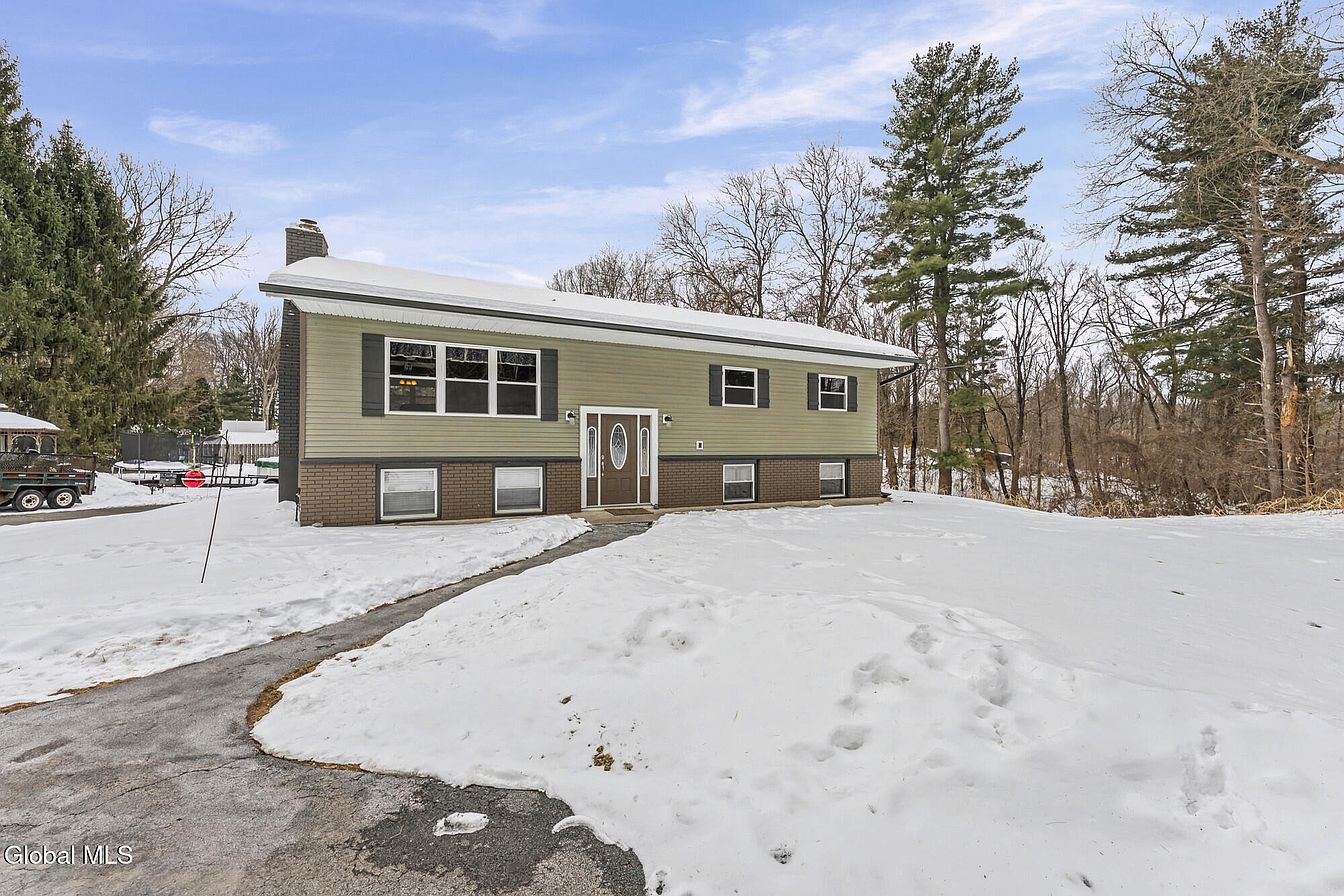 1st image of 256 Grooms Road