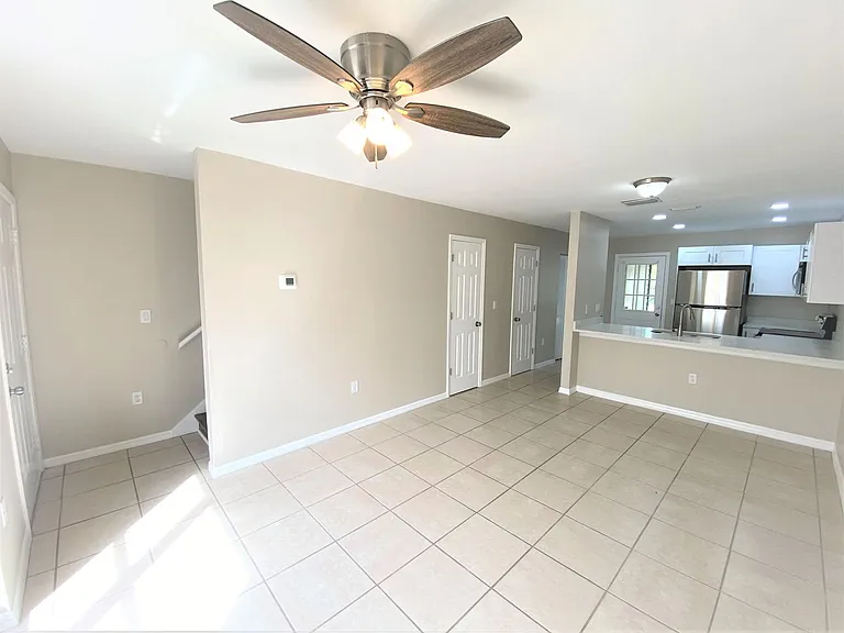 P (Rattlesnake Residences - 6240 Rattlesnake Hammock Rd) — Photo 5