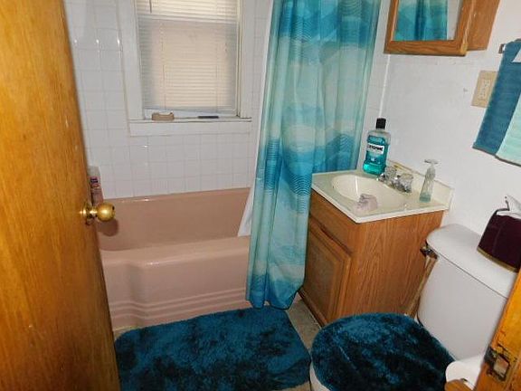 3rd image of 5691 N 36th St #5691A