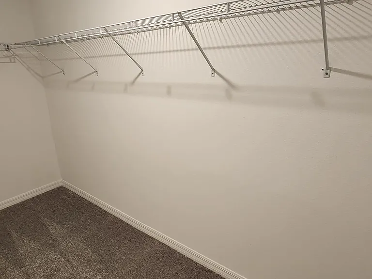 Master Walkin Closet
