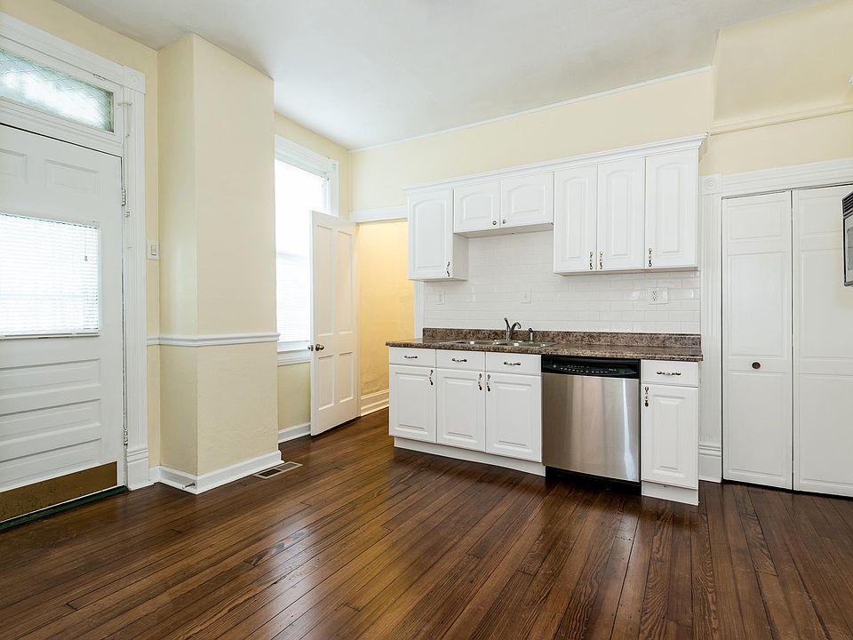 1st image of 4605 Newport Ave