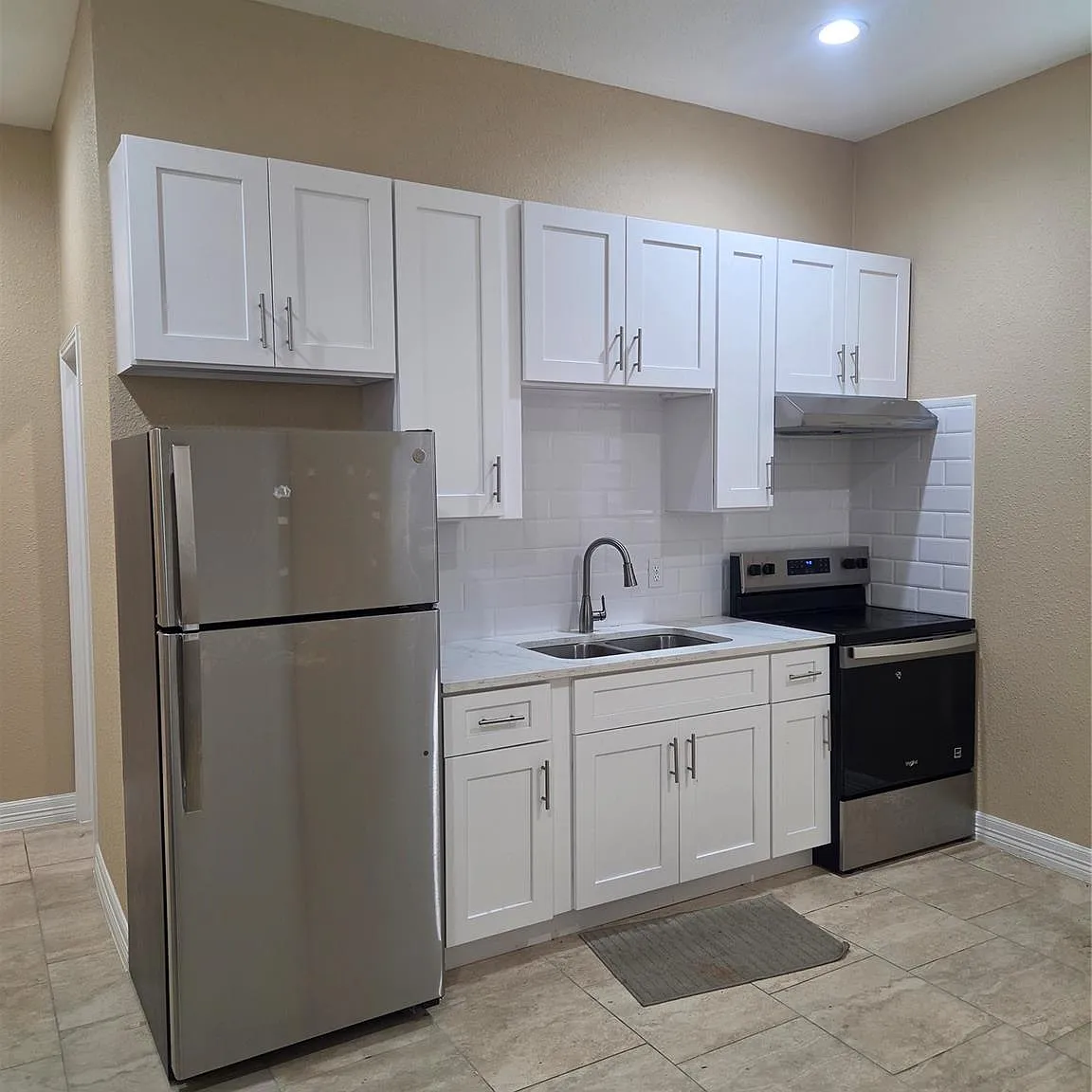 1 bed, 1.0 bath, 482 sqft, $925 — Photo 3