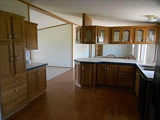 4th image of 706 Greenville Nashville Rd