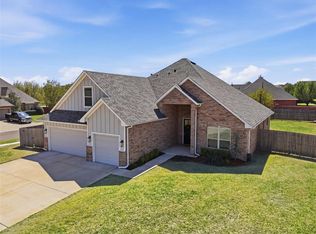 11404 NW 113th Ct, Yukon, OK 73099