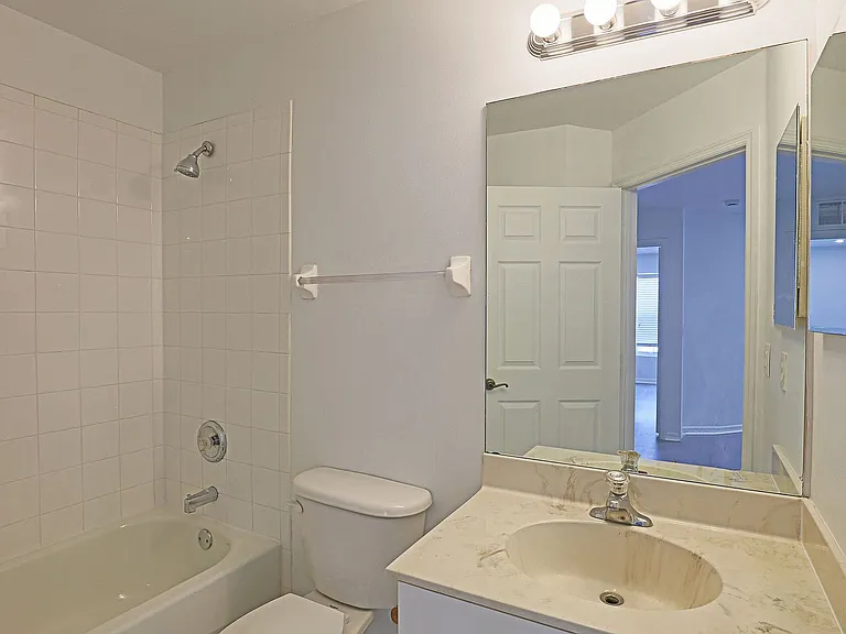 3629 Pine Oak Cir #102 — Photo 15