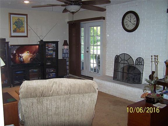 3rd image of 3242 Wyndrock Dr
