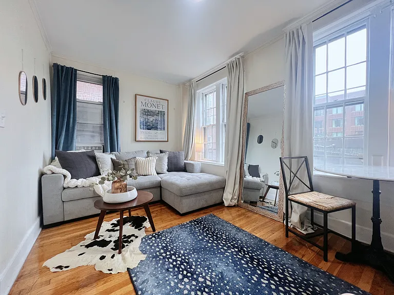 98 W Cedar St #2 — Photo 4