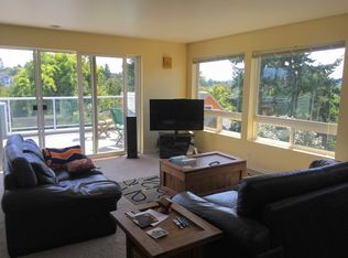 4258 Whitman Ave N, Seattle, WA 98103