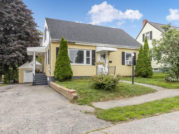 95 Webber Avenue, Lewiston, ME 04240