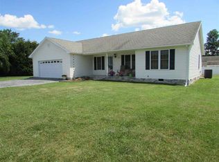 205 14th St, Grottoes, VA 24441