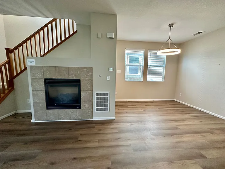8365 E 22nd Ave — Photo 9