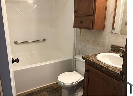 5th image of 60 Hathaway St #25