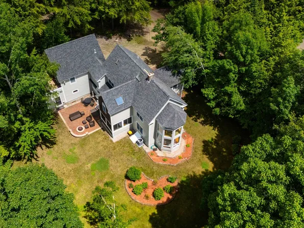 4 Summer Street, Freedom, NH 03836