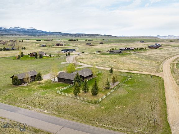 2nd image of 5 Killdeer Ct