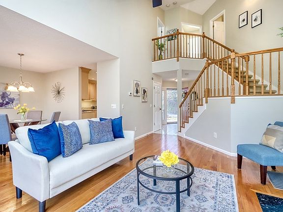 5th image of 43 Arborwood Dr