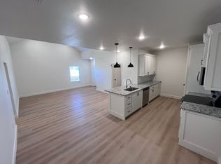 7120 22nd St #B, Lubbock, TX 79407