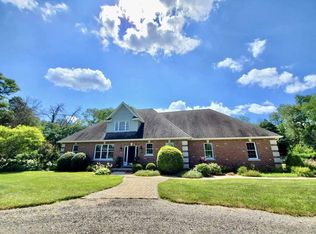 129 Ernest St, Washington, IL 61571