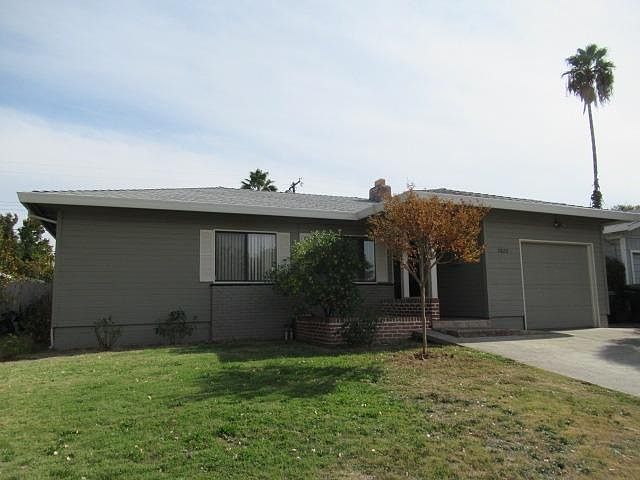 1st image of 5820 N Haven Dr