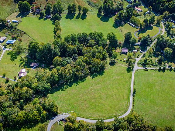 2nd image of Taylor Hollow Rd
